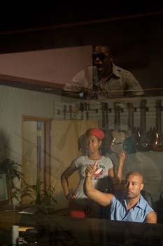 MusicVideo01